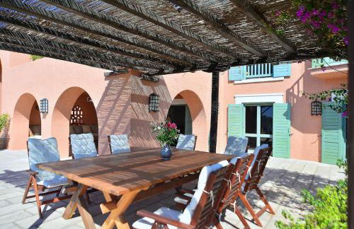 Beachfront Majestic Villa - Foto 39