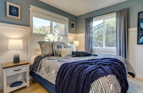 Ocean Front with Spectacular Views! 2 Bedroom, 2 Bath! Seal Rock Cottage! - Foto 16