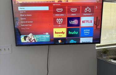 Charming 2-bedroom house 5 minutes from UF Health in sunny downtown Jacksonville - Foto 9