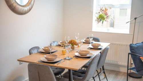 Peaceful 3 BD with 2 King Beds - Photo 3