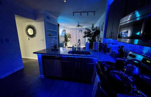 Tropical Breeze - 2BR/NRG/Medical Center/Galleria - Foto 15