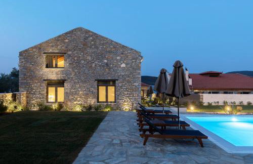 Lichnos Luxury Suites - Photo 62