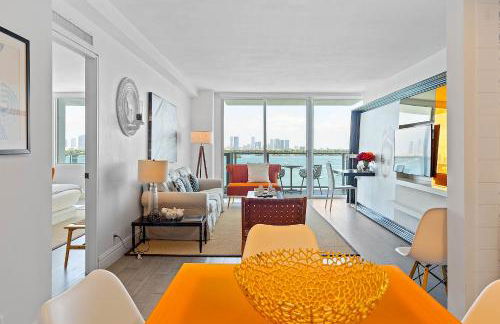 1100 West South Beach Luxe Miami Condos by Joe Semary - Foto 32