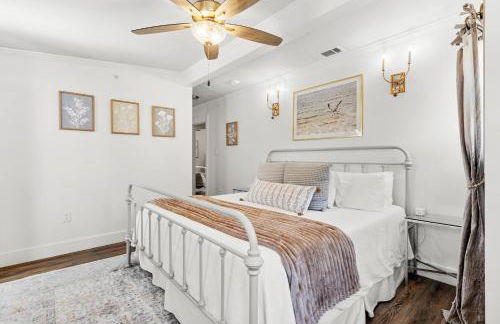 Old Spanish House Suite C Downtown Retreat - Photo 3