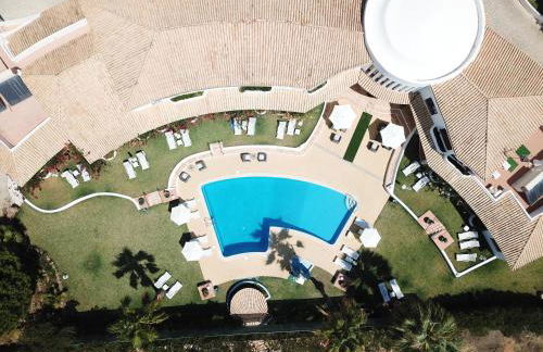 FLOR DO VALE - APARTAMENTOS TURISTICOS - Foto 9