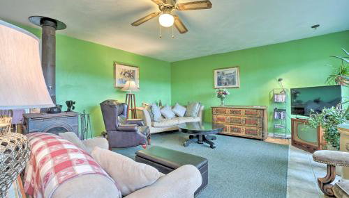 Vintage Farmhouse about 2 half Mi to Mount Pleasant Ski - Foto 4