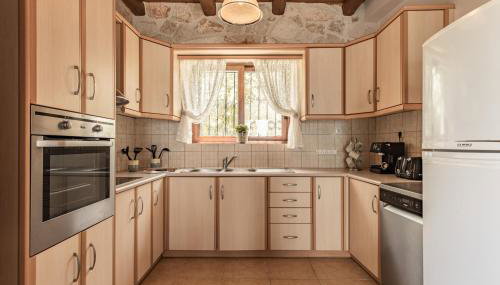 Murtini Stone Villa with Private Pool, by ZanteWize - Foto 4