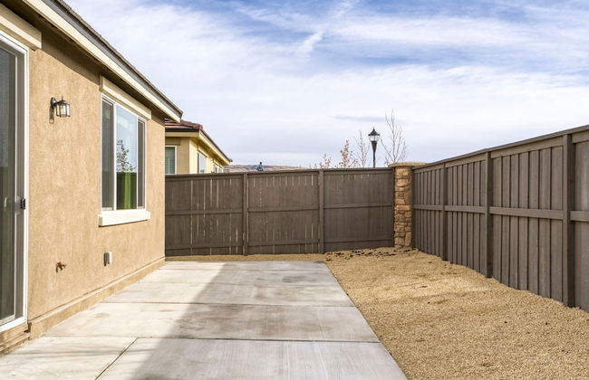 Stylish Sleek 4BR Nevada Home Near Downtown Reno - Foto 28