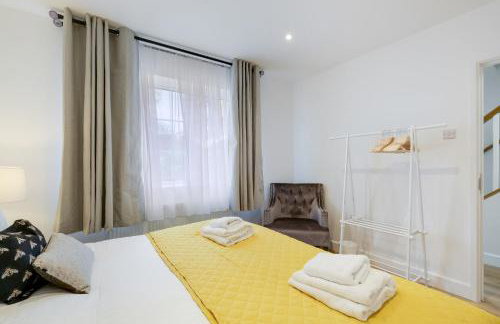 Bright 6 bedroom 3 bath house ideal for Pinewood Studios - Foto 12