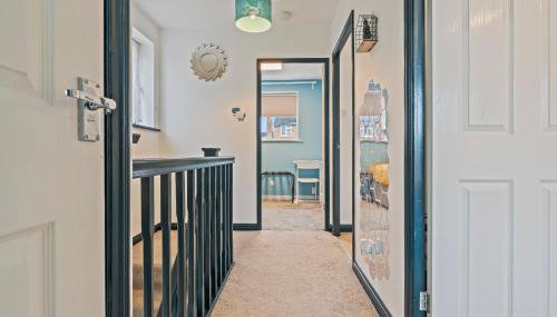 Modern Stay in Nuneaton with Free Parking - Foto 3