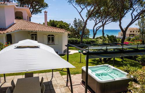 Villa Beachfront Marina - Foto 1