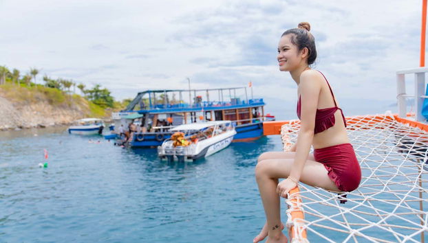 Détente dans les îles de Nha Trang