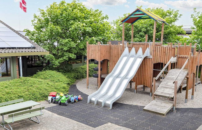 6 Person Holiday Home on a Holiday Park in Hanstholm - Foto 30