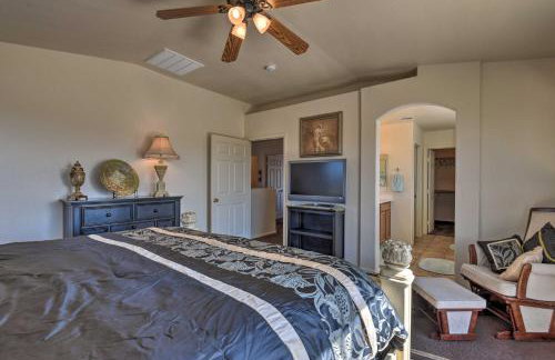 Relaxing San Tan Valley Retreat with Pool and Hot Tub! - Foto 16