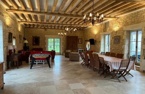 LA CHARMILLE Jolie maison de campagne 15 personnes piscine calme - Foto 22