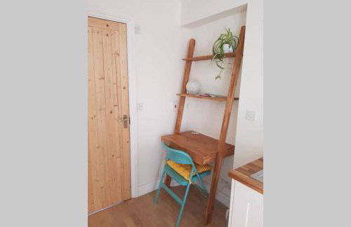 Cosy, self contained annex - Photo 1