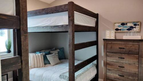 Paradise View Lodge - Amazing Lake Views, Playroom, Pool, HotTub! - Foto 3