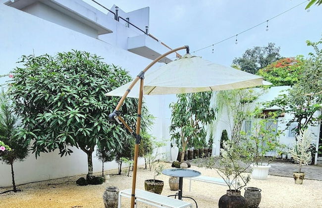 Floraison Living Villa Yogyakarta - Foto 1