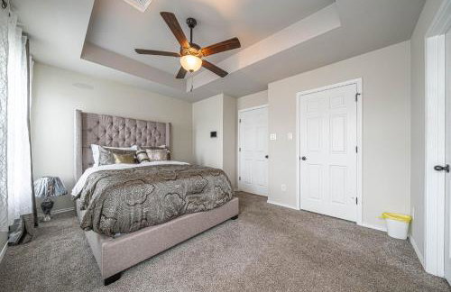 Gorgeous, Brand New 3 Bedrooms Home- Near SeaWorld & Lackland AFB - Foto 32