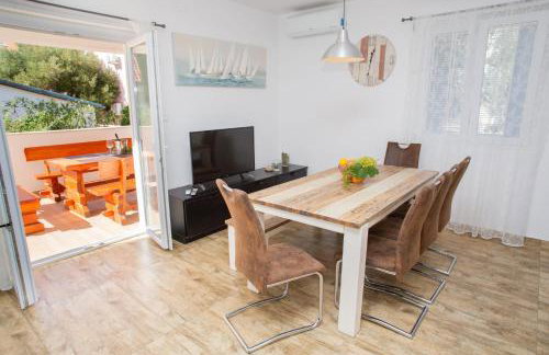 Apartments Yucca - Photo 47