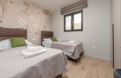 Gorgeous Home In Sikovo - Foto 29