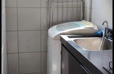 Apto para até 4 pessoas,com Wi-Fi,ótima localização, área de lazer com conveniência e piscina para criança - Foto 12