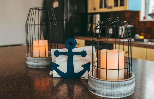 Jones Beach Houseboat - Photo 18