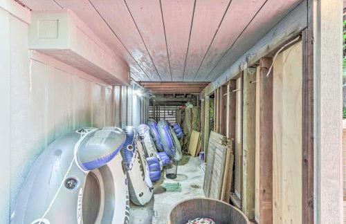 Redwoods Cabin with Hot Tub Walk to Russian River! - Foto 37