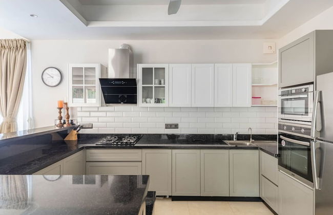 Aria - Lux 5BR Villa in Anjuna Perfect for Groups - Photo 44