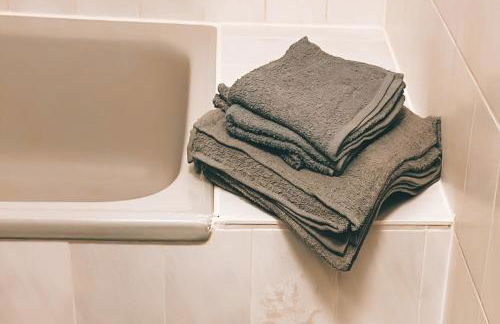 zentrale Design-Ferienwohnung mit Balkon und Stellplatz in Karlsruhe - APOLONIAliving - Foto 55