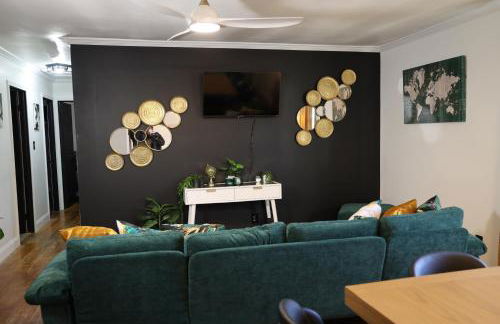 Big Group Getaway House Near Chicago - Foto 39