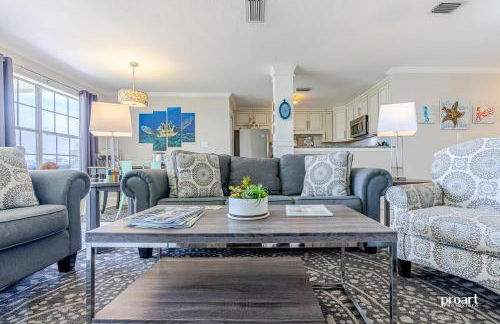 Pelican Cliff breathtaking view less than a mile to beach - Foto 41