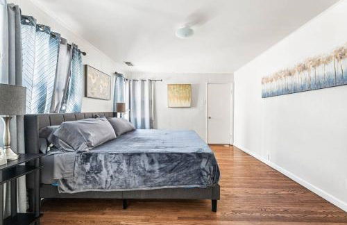 Spacious 4 bedroom home by Melrose and 10 minutes to Hollywood Walk of Fame - Foto 18