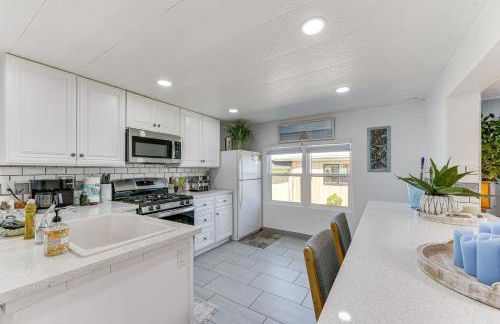 Peaceful Eureka Beach Cottage with 30-Foot Dock - Foto 10