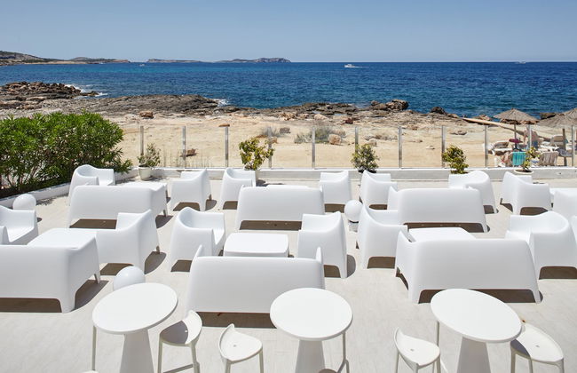 Aparthotel Nereida - Photo 26