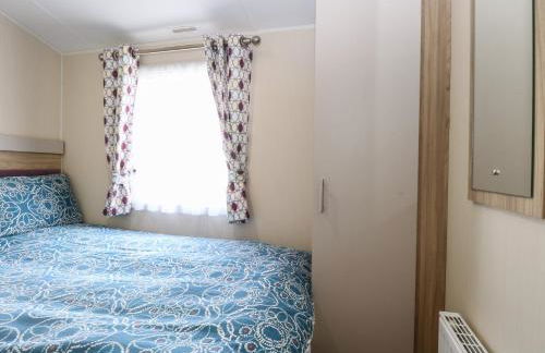 Breathing Space - Photo 16