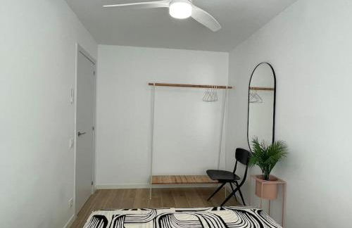 Jordi home 15 minutes to center by train - Foto 6