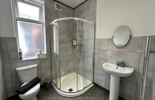 Daisybank Co-Living - Private Room Self-Cater - Foto 12