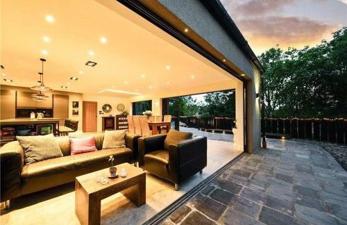 The Ridge London - Luxury Designer Villa with hot tub and sauna, Bexley borough of London - Foto 28