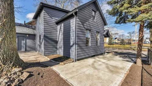 Spacious 3BR PetFriendly Retreat Near DT Cleveland - Foto 2