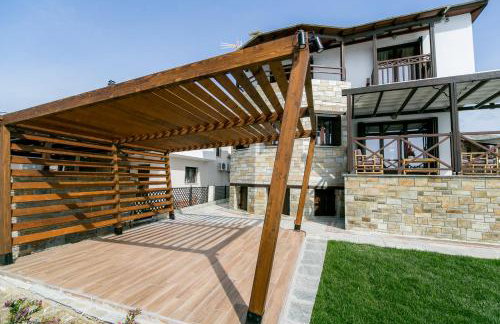 Mermaid Beachfront Villa - Photo 29