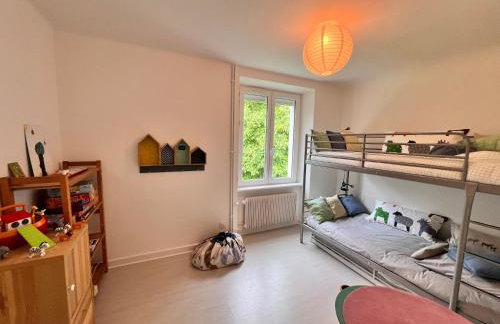 Sublime maison familiale refaite à neuf Quartier très calme verdoyant - Foto 13