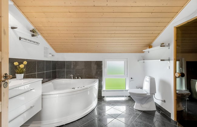 "Samuil" - 300m to the fjord - Foto 25