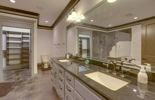 Fish, Swim & More: Lakefront Alabaster Home - Foto 13
