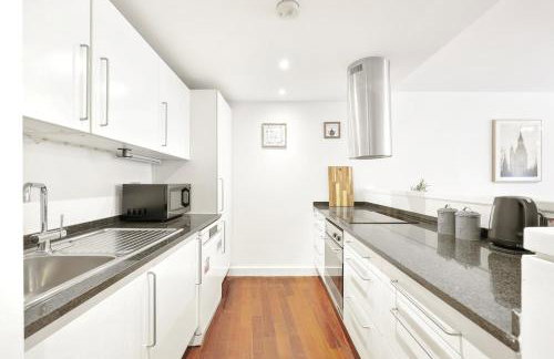 2 Bedroom Apartment Short Term Rental & Flexible Renting Shoreditch with Free WiFi & Balcony - Foto 13
