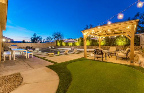 GAMEROOM, King Beds, Movie Projector, Heated Saltwater Pool, Golf and Games! - Foto 56