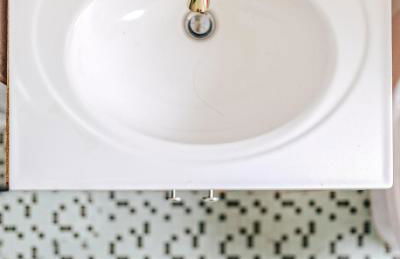 Cozy stay at Twin Treehouse in UT, Moody with Free parking - Photo 36