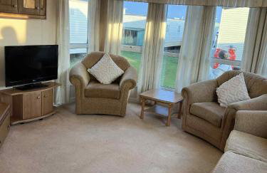 KnJ Coastal Getaways - Photo 10