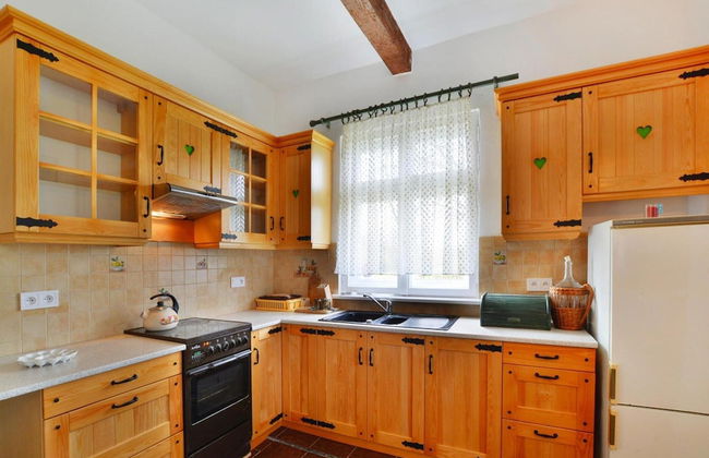 Holiday Home With Fireplace and Private Garden - Foto 7