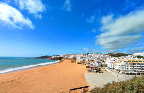 Beach Condo with Atlantic Ocean View by BeCherish - Foto 32